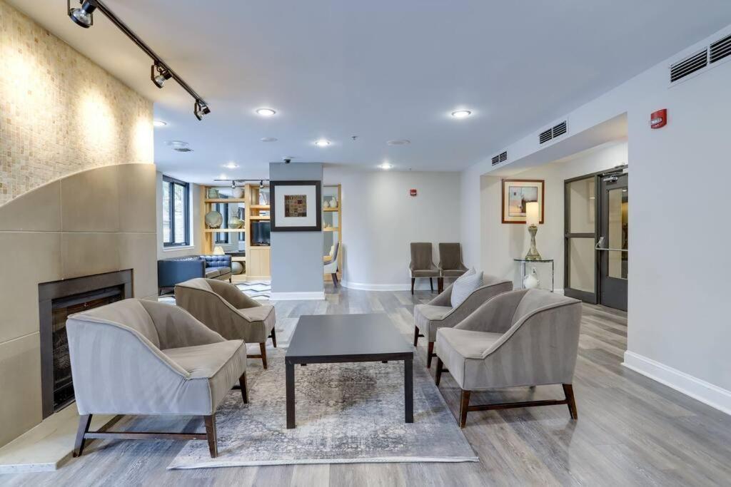 Apartment Gorgeous 1 Bedroom At Ballston Place With Gym *